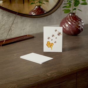 Cartões de felicitações inspirados em abelhas | Papelaria Honey Bee, Cartões para amantes da natureza, Desejos de aniversário, Cartões de agradecimento, Presentes com tema da natureza