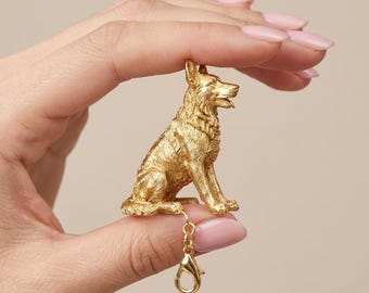 German Shepherd Gold Dog Sculpture Bag Charm thumbnail 4