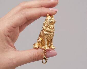 Alaskan Malamute Gold Dog Sculpture Bag Charm thumbnail 4