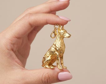 Doberman Pinscher Gold Dog Sculpture Bag Charm thumbnail 4