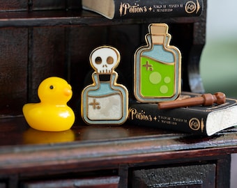Elixir of Mending & Muria Potion Enamel Pin Set
