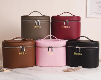 Personalized Leather Makeup Bag, Custom Bridesmaid Cosmetic Pouch, Toiletry Case for Her, Bridesmaid Gift