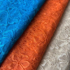 Floral Stretch Lace Fabric, 95/5 Poly Elastane, 170gsm, 146cm Wide, Sold by the Metre, Dressmaking Fabric UK