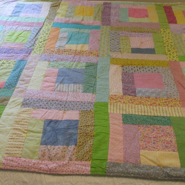 ON HOLD Q102 Vintage Patchwork Quilt Feed Sack Cutter or Repair Hand Crafted 59 x 48