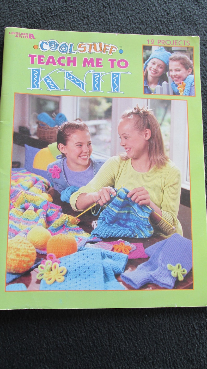 Pb79 Cool Stuff Teach Me To Knit 2002 Leisure Arts 12 Projects For Kids Children Learn To Knit Book - 