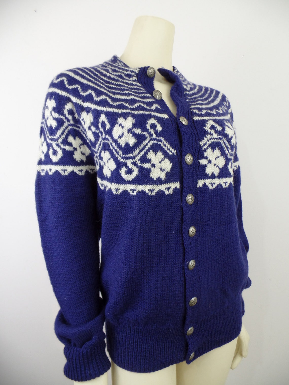 Vintage hand knit sweater Fair Isle round yoke cardigan 1980s Etsy