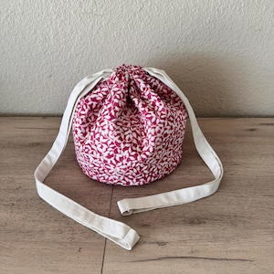 Sac à projet fait main avec cordon de serrage - Tricot, crochet, maquillage, soins de la peau, rangement de voyage