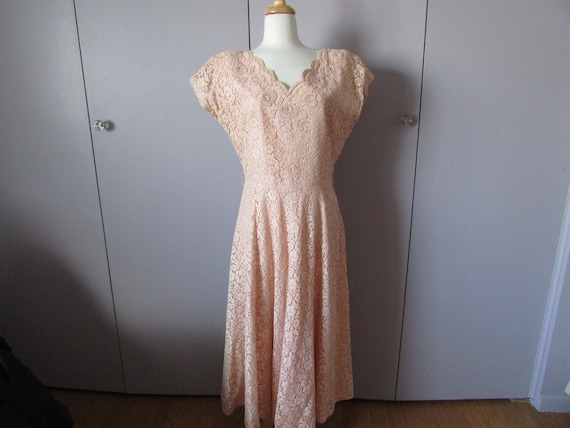1940's Lace Dress - image 1