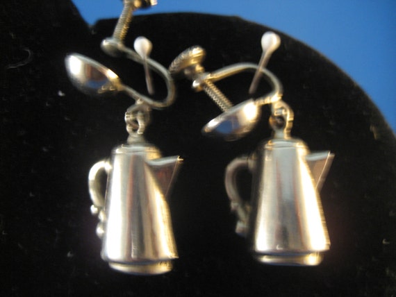 Coffee Pot Earrings - image 3