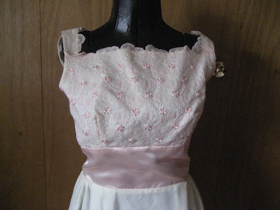 Pink Lace and Satin 60s Formal - image 1