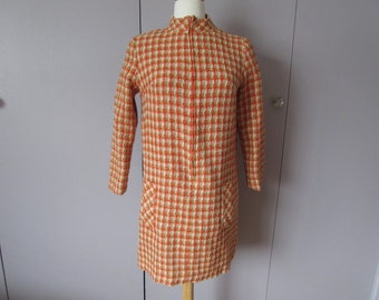 1970s High Collar Shift Dress