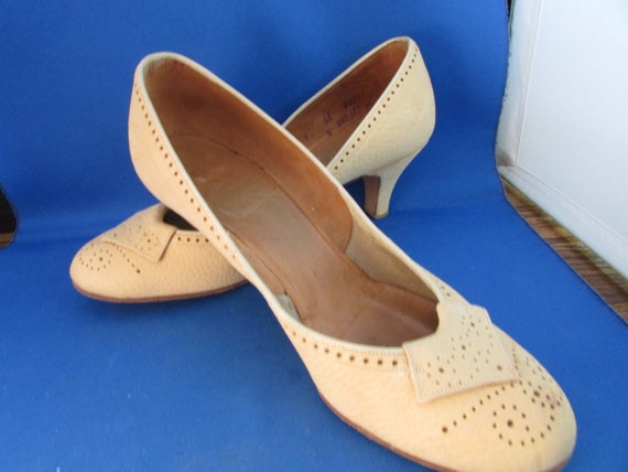 Tan Leather Jacqueline Heels - image 2