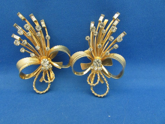 Large Sarah Coventry Rhinestone Earrings - image 1