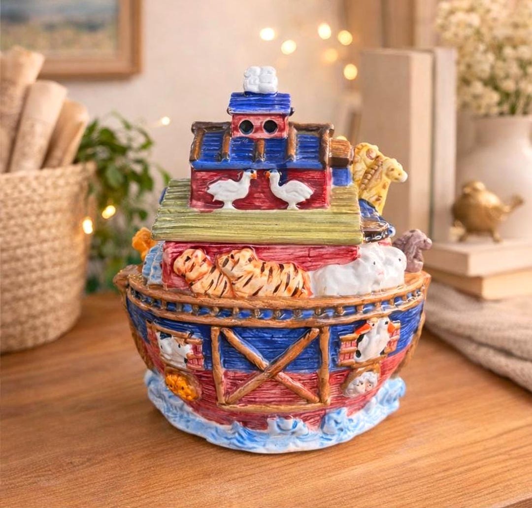 Noahs Ark Cookie Jarnull