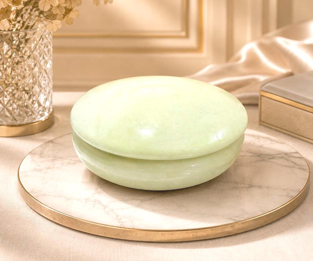 Alabaster Swivel Top Box - Etsy Vintage Italian Genuine Hand Carved Green Round Alabaster Trinket Box Bowl Dish main image 0