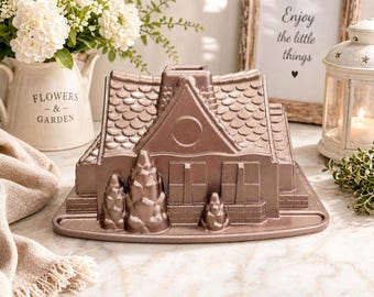 Nordic Ware Gingerbread House Cake Pan, Heavy Cast Aluminum Bake Mold (9 Cup)