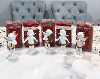 Figuras de ángeles de porcelana rusa vintage (juego de 5) - Detalles dorados