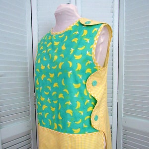 Retro Smock Shirt Tail Cobbler Apron 1953 McCall Pattern-Bananas & Gingham Size Medium-Mother's Day Gift