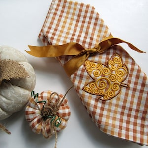 Handmade Fall Gingham Cloth Napkins: Embroidered Leaf, Set of 4