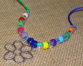 Daisy Flower Petals Scout Necklace Craft Kits