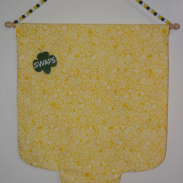 Scout SWAPs Collection Hanging Display Banner Craft Kit with FREE SWAP