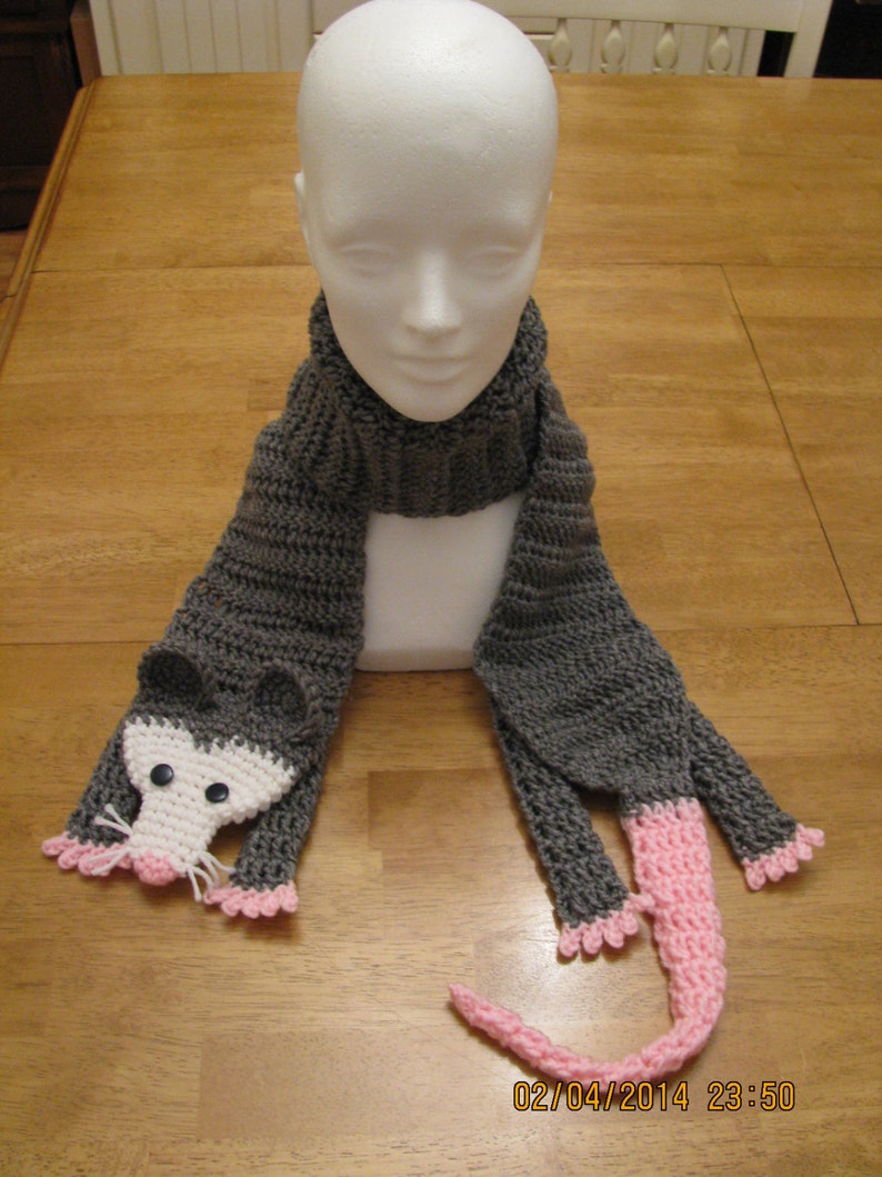 Opossum scarf crocheted image 2