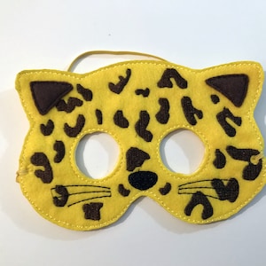 Felt pretend play cheetah mask for kids