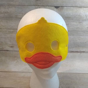 Yellow felt pretend play duck mask for kids