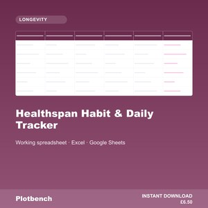 Op de afbeelding: Een digitaal Healthspan Habit & Daily Tracker spreadsheet-sjabloon met een donkerpaarse achtergrond. De interface bevat een witte tabel met kolommen en rijen voor gegevensinvoer, gelabeld met de tekst Longevity, Plotbench en Excel Google Sheets.