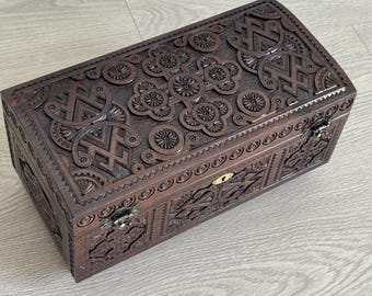 Hand Carved Walnut Wood Jewelry Box, Large Wooden Coffer (11x5.5 in)