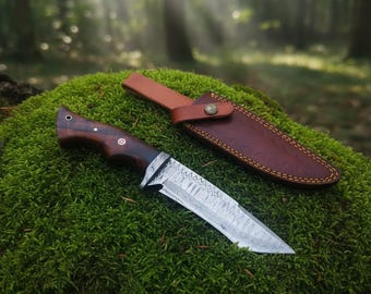 Custom Handmade Damascus Steel Hunting Knife with Free Leather Sheath | Outdoor Camping & Survival Knife | Unique Gift for Him