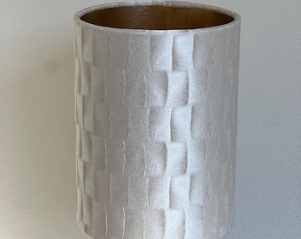 Pantalla de lámpara única hecha a mano | Accesorios para el hogar, Interiores | Studio Chloe