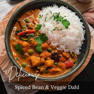 Bestes gewürztes Bohne und Veggie Dahl-Rezept | Einfaches vegetarisches Abendessen | Gesundes Komfort Essen | Wohlschmeckende Mahlzeit auf pflanzlicher Basis