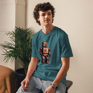 T-shirt bio aquarelle robot solitaire | T-shirt rétro futurisme pour les amateurs de robots | Art vestimentaire nostalgique