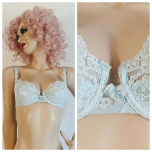 VICTORIA'S SECRET- 1990's Powder Blue Lace Demi Push up Bra- 36B image 2