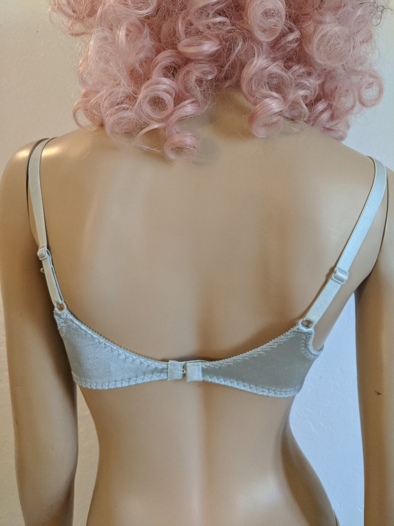 VICTORIA'S SECRET- 1990's Powder Blue Lace Demi Push up Bra- 36B image 6