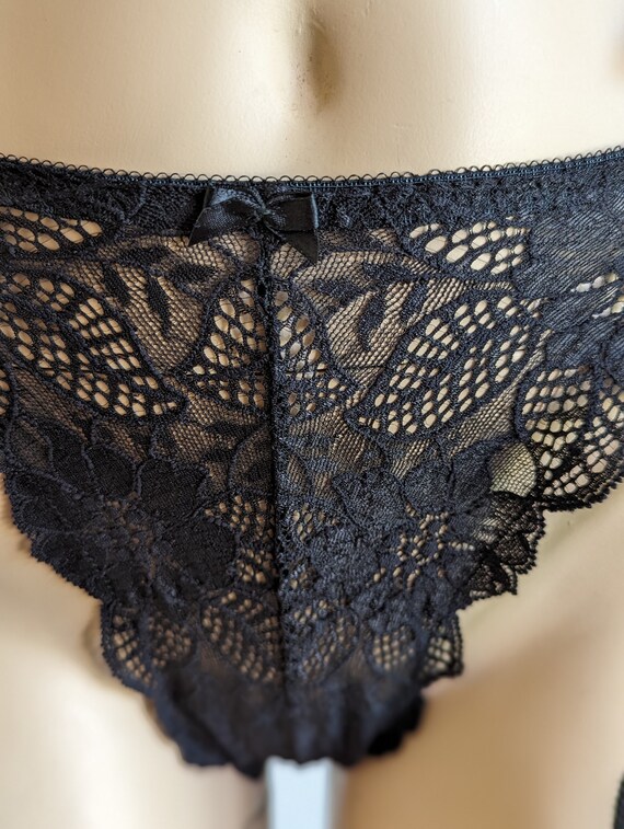 VICTORIA'S SECRET- NWT 1990's Black Lace Panty Ga… - image 4