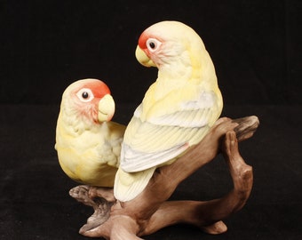 Boehm #400-58 Yellow Baby Lovebirds Figurine - Vintage Ceramic Collectible Art Home Decor