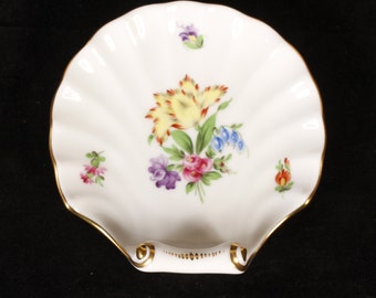 Herend Printemps Pattern #8762 Floral Shell Dish - Vintage Ceramic Collectible Home Living Decor
