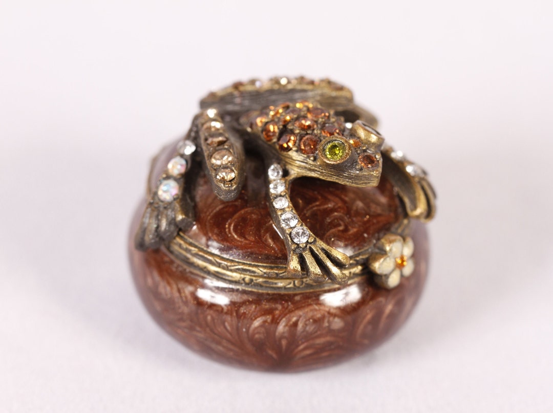 Jay Strongwater Frog Trinket Box - Vintage Metal Collectible Home