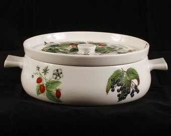 Porcelaine de Paris Decor Les Fruits Sauvages Covered Casserole - Vintage Ceramic Collectible Cookware Dining Serving