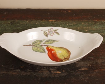 Bonne Cuisine Pear Oval Baker with Handles - Vintage Ceramic Collectible Dining Serving Entertaining