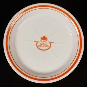 Premiere Classe 1978 RMS Queen Elizabeth Orange Coaster Tip Tray Set of 2 Vintage Ceramic Collectible Dining Serving Entertaining image 2