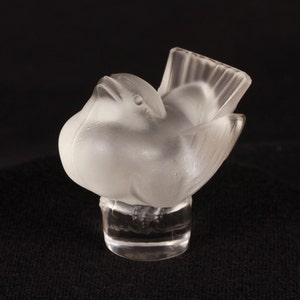 Lalique Frosted Crystal Finch Pinson Paperweight Art Glass - Vintage Glass Collectible Home Living Decor