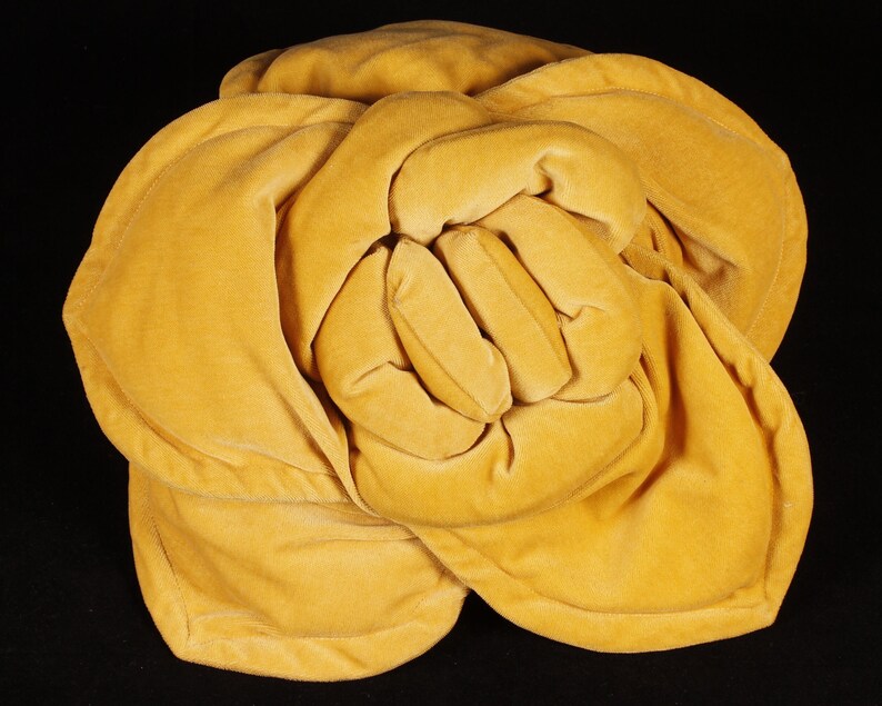 Oi San Francisco Rose Gold Flower Decorative Pillow Vintage Home Decor Collectible Living Accents image 5