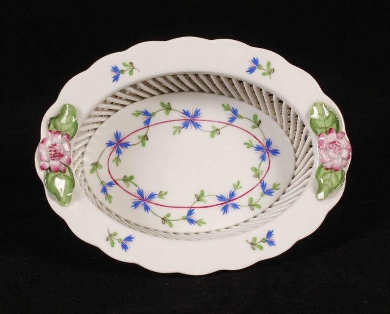 Herend Hungary 7379 Blue Garland Trinket Dish Vintage Ceramic Collectible Home Decor image 2