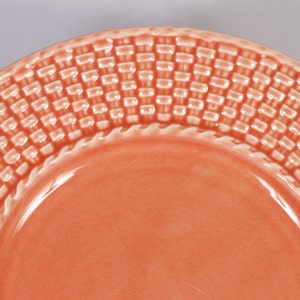 Bordallo Pinheiro Coral Salmon Basketweave Dessert Plates Set of 2 Vintage Ceramic Collectible Dining Serving Entertaining image 4