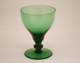 William Yeoward Holly Green Mouthblown Goblet - Vintage Glass Collectible Dining Serving Entertaining