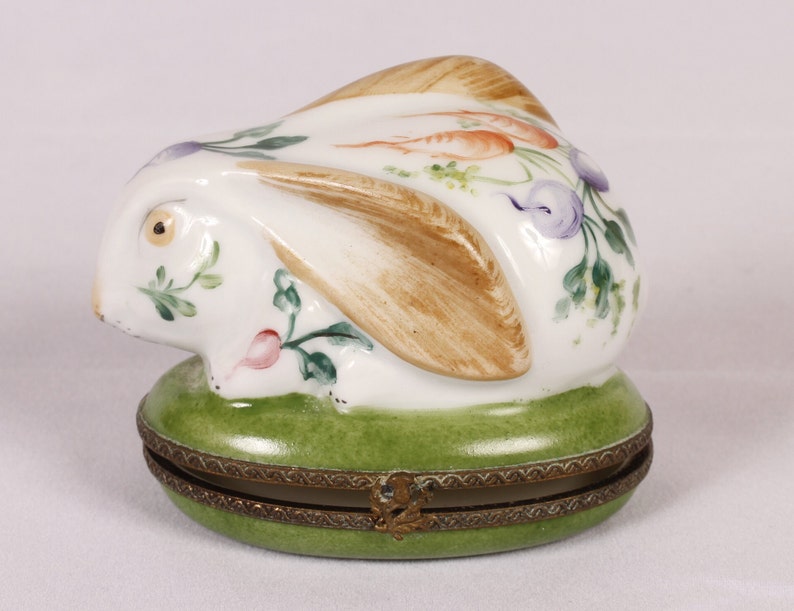 Limoges Rabbit Chamart France Trinket Box Vintage Ceramic Collectible Home Living Decor image 2