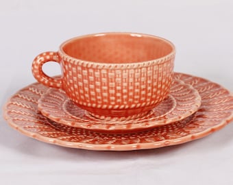 Bordallo Pinheiro Coral Salmon Basketweave Dessert Plate Cup Saucer - Vintage Ceramic Collectible Dining Serving Entertaining